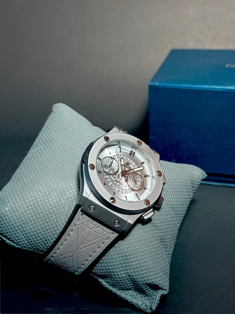 HUBLUT ICE GRAY ( Life Time Machine Warranty) With Complete Box + FREE DELIVERY AND ALLOW TO CHECK PARCEL BEFORE PAYMENT